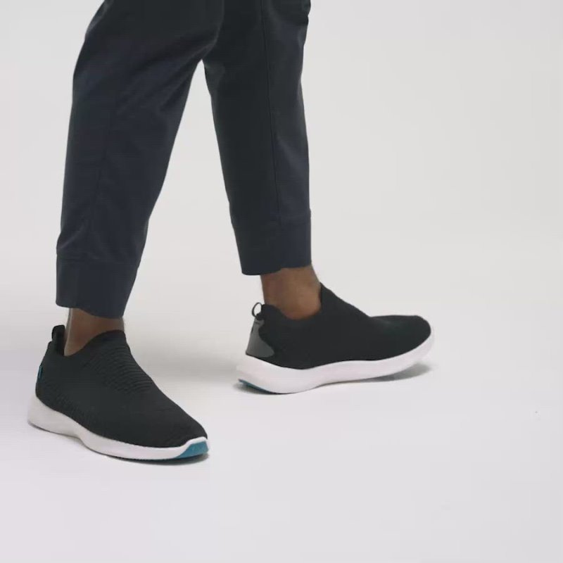 Vessi Everyday Move Slip Ons Men's Waterproof Sneakers Black | CA-29368