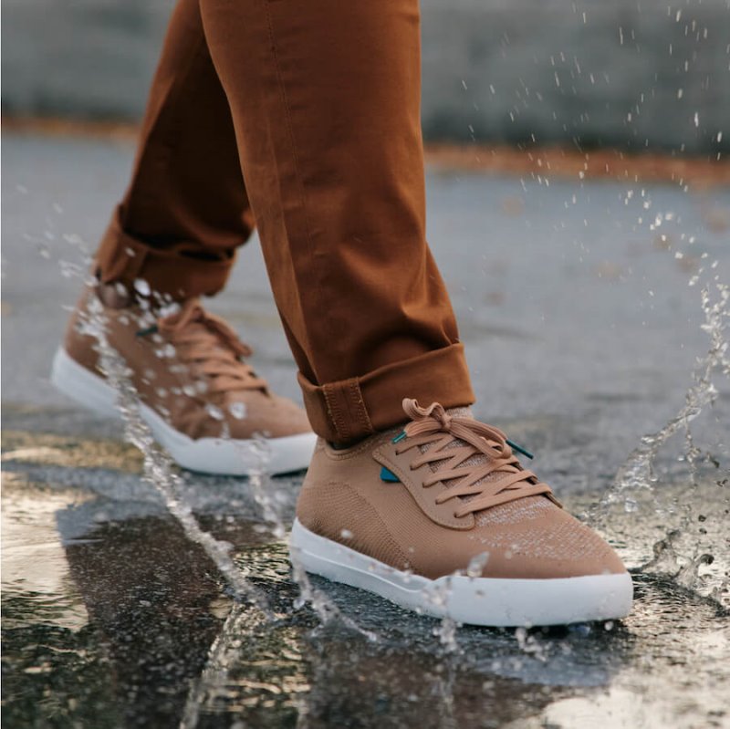 Vessi Weekend Men's Waterproof Sneakers Brown | CA-26079